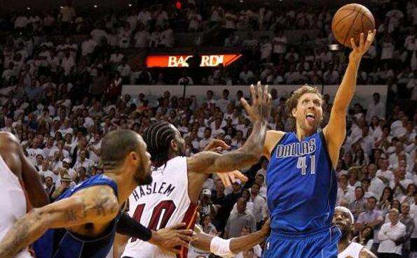 NBA-爱德华兹45分准绝杀尼克斯，森林狼加时逆转登顶东部